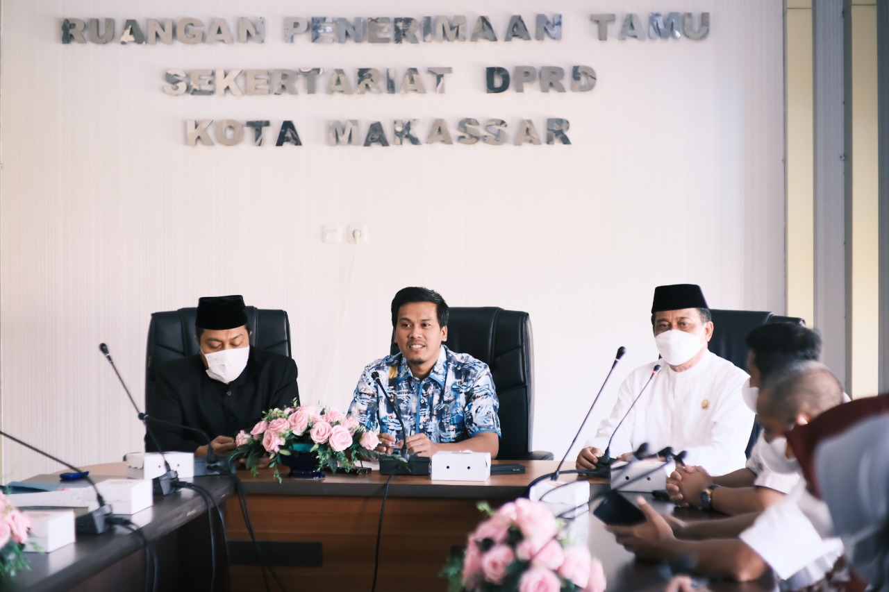 Wakil Ketua DPRD Makassar Paparkan Sejumlah Perbaikan Pendidikan di Hadapan DPRD Wajo